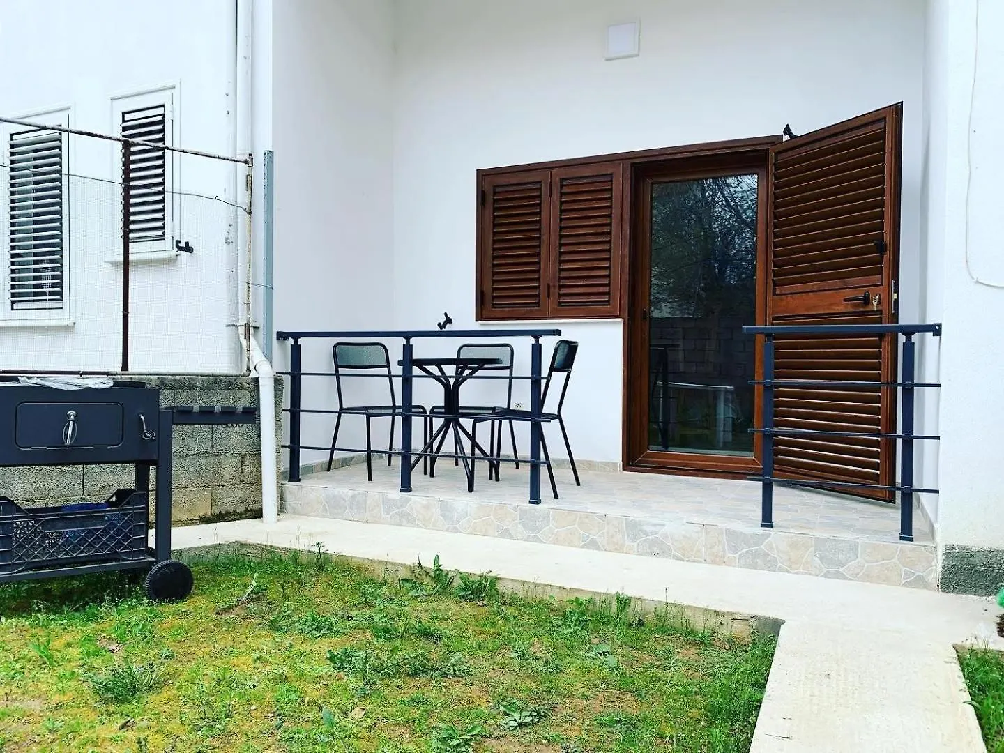 Pogradec Lake Apartments Albania