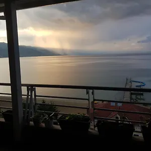 Apartment Kelvi's, Pogradec