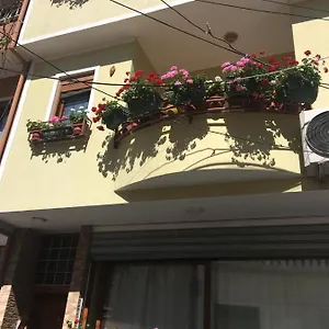 Te Lola Pogradec